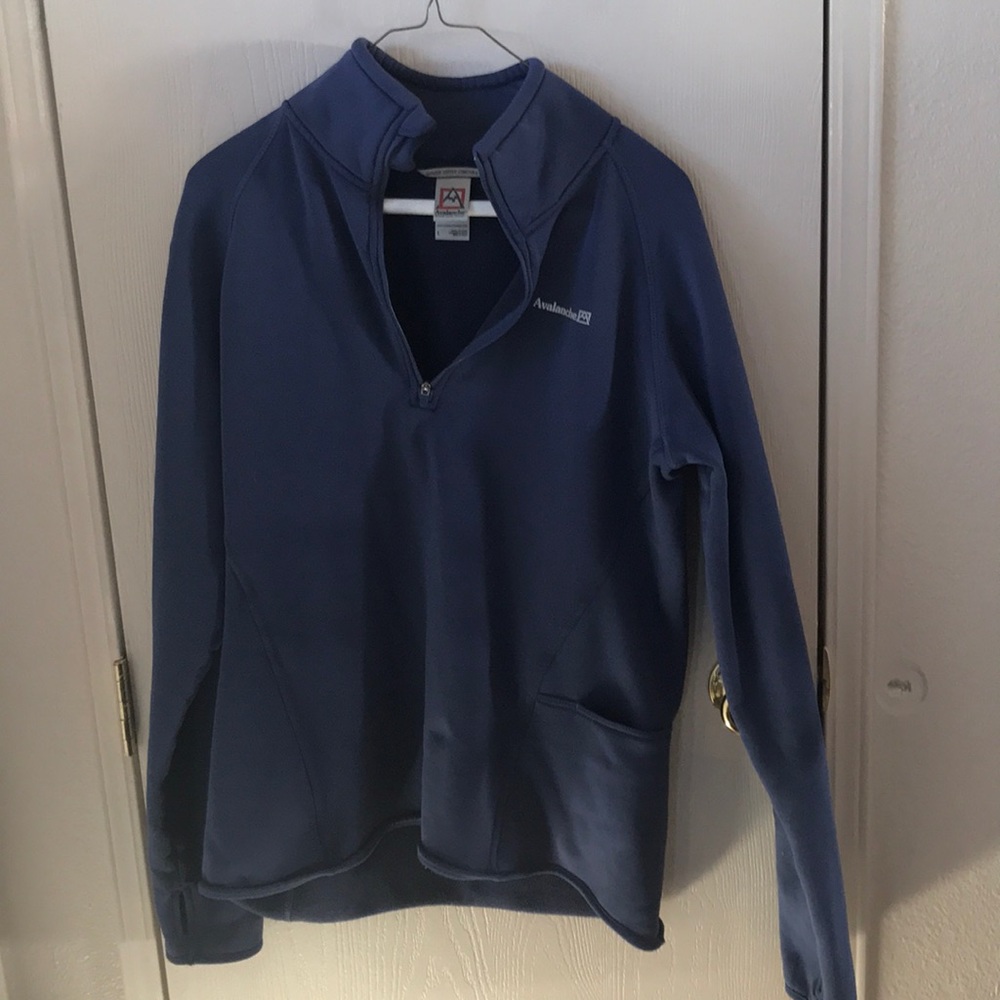 Avalanche Pullover
